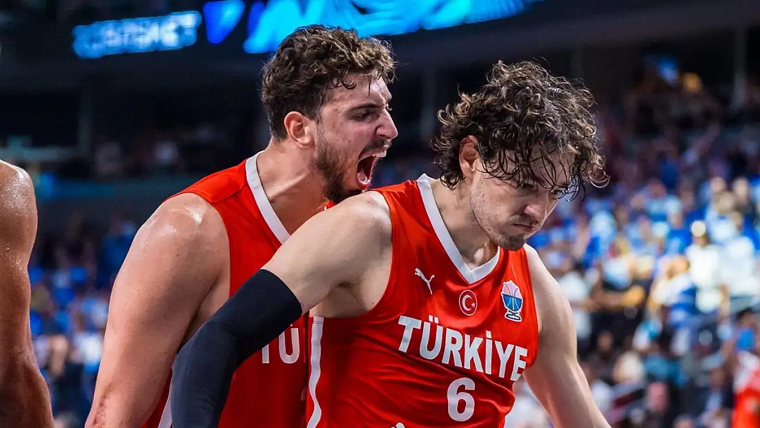 12 Dev Adam Tarih Yazdı: Türkiye 24 Yıl Sonra Yeniden Finalde