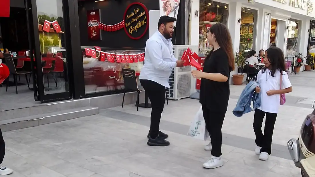 23 Nisan’da Öncü Döner’den Anlamlı Bayrak Etkinliği