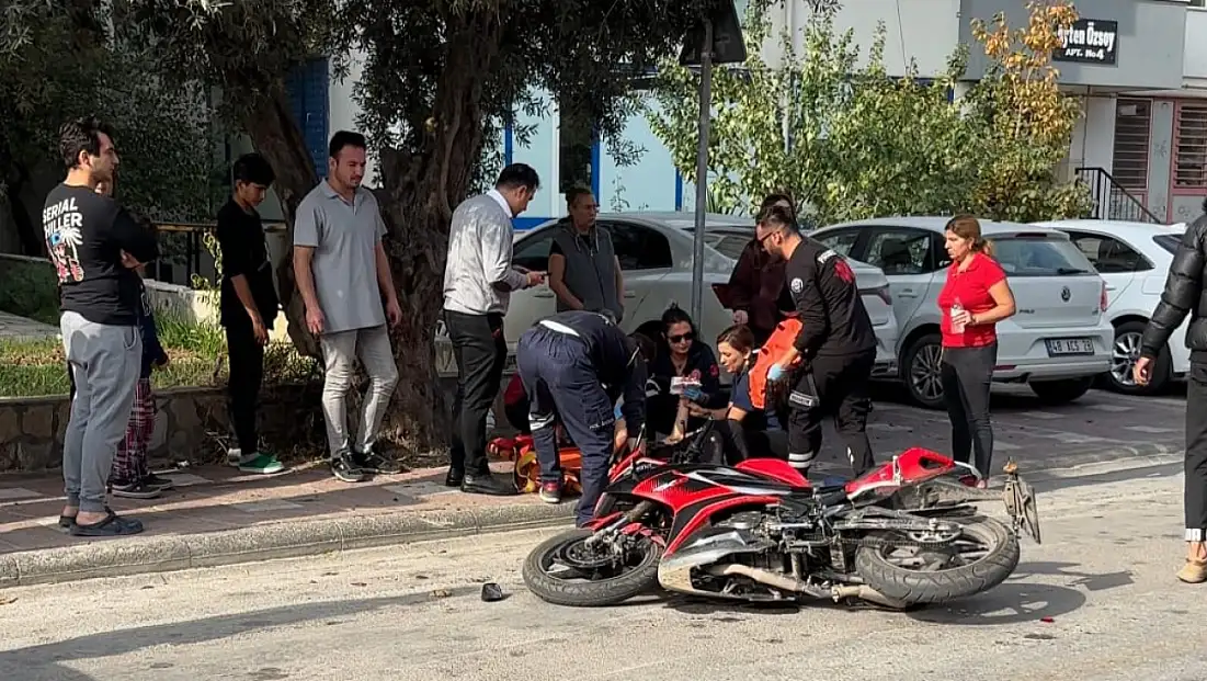 Milas'ta Geri Manevra Yapan Kamyonete Çarpan Genç  Sürücü Yaralandı