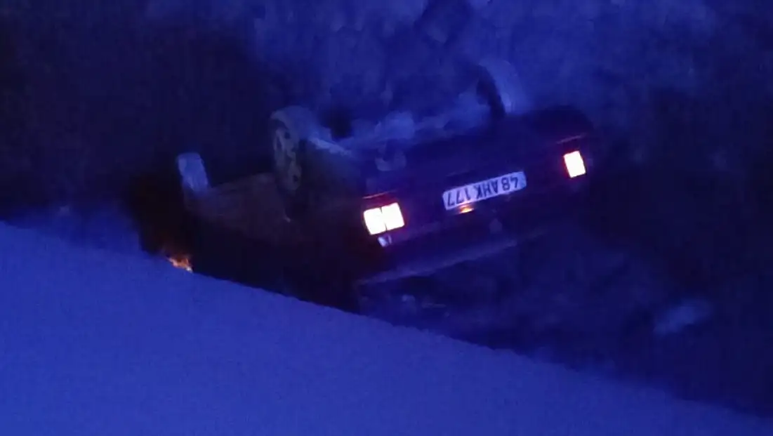 Milas’ta Korku Dolu Anlar: Araç Takla Atarak Şarampole Uçtu 1 Kişi Yaralandı