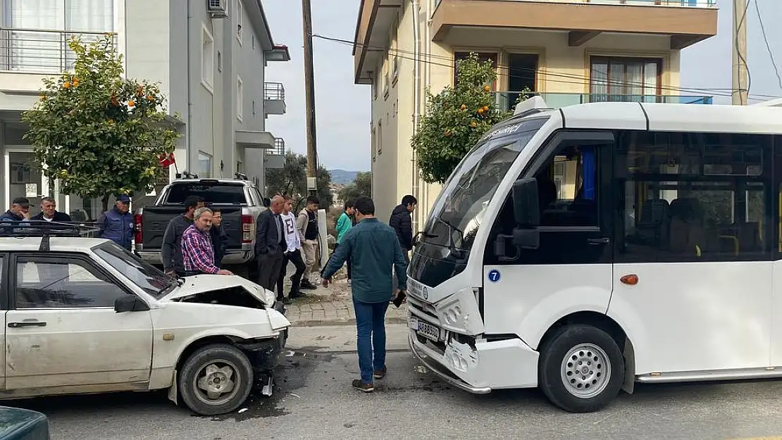 73 yaşındaki alkollü şoför şehiriçi dolmuşuna çarptı