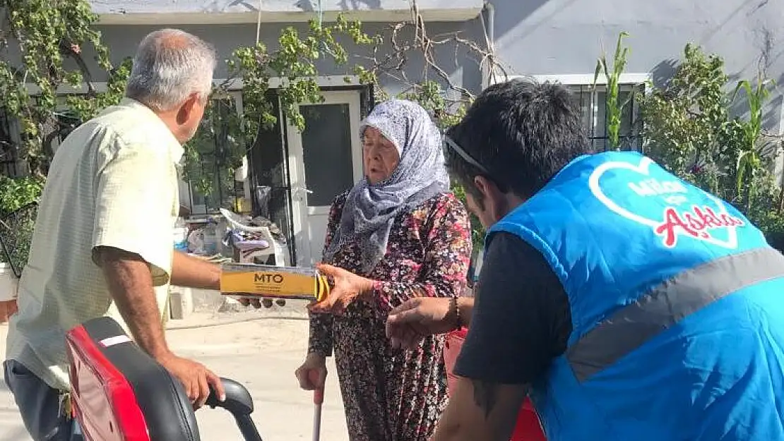 76 Yaşındaki Ünzile Teyze’nin Akülü Bisiklet Hayali Gerçekleşti