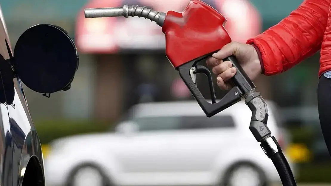 Benzine 1,27 TL Zam! Güncel Fiyatlar Tabelaya Yansıdı