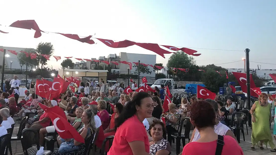 Boğaziçi Mahallesi'nde 30 Ağustos Zafer Bayramı Coşkusu