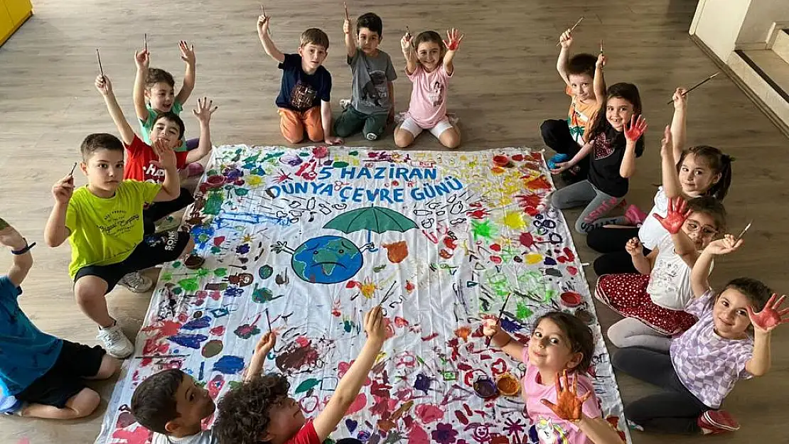 Boyayarak 'Çevre Günü'ne Dikkat Çektiler