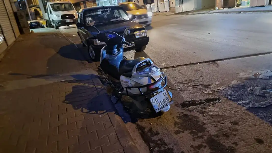 Burgaz Mahallesi’nde Motosikletle Otomobil çarpıştı: 1 Yaralı