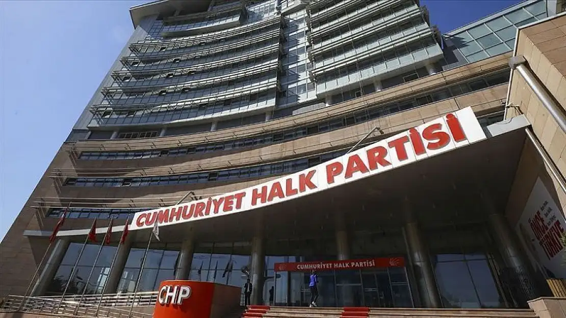 CHP’li vekiller bu ayki maaşlarını depremzedeler için bağışlama kararı aldı