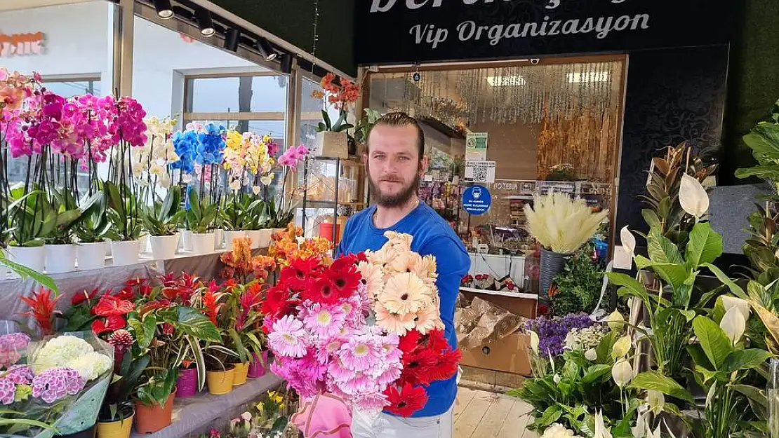 Derin Çiçek’ten Anneler Günü’ne Özel Duygusal Sürprizler