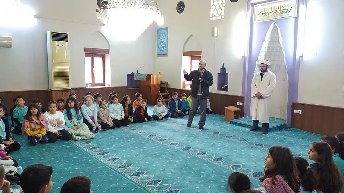 Dr. Mete Ersoy Okulundan Tarihi  Cami’ye Ziyaret