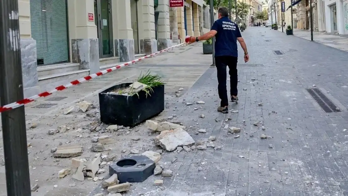 Ege'de meydana gelen deprem Girit Adası'nda hasara yol açtı: Eğitim durduruldu