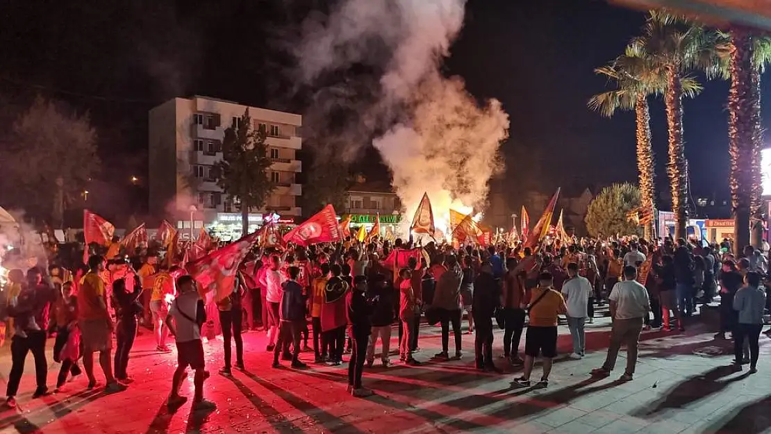 Galatasaray’ın Zaferi Bu Akşam Milas Atapark Meydanı’nda Kutlanacak