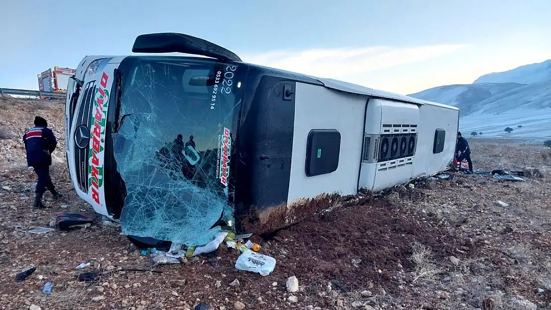 Güzergahında Milas’ta olan yolcu otobüsü devrildi: 8 ölü 35 Yaralı