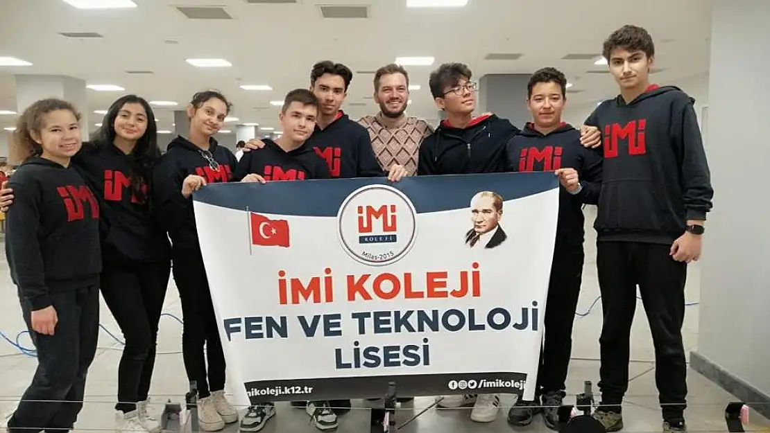 İMİ Koleji Fen ve Teknoloji Lisesi P9 Takımı NASA JPL- İstanbul Buluş Şenliği'nden Ödüllerle Döndü