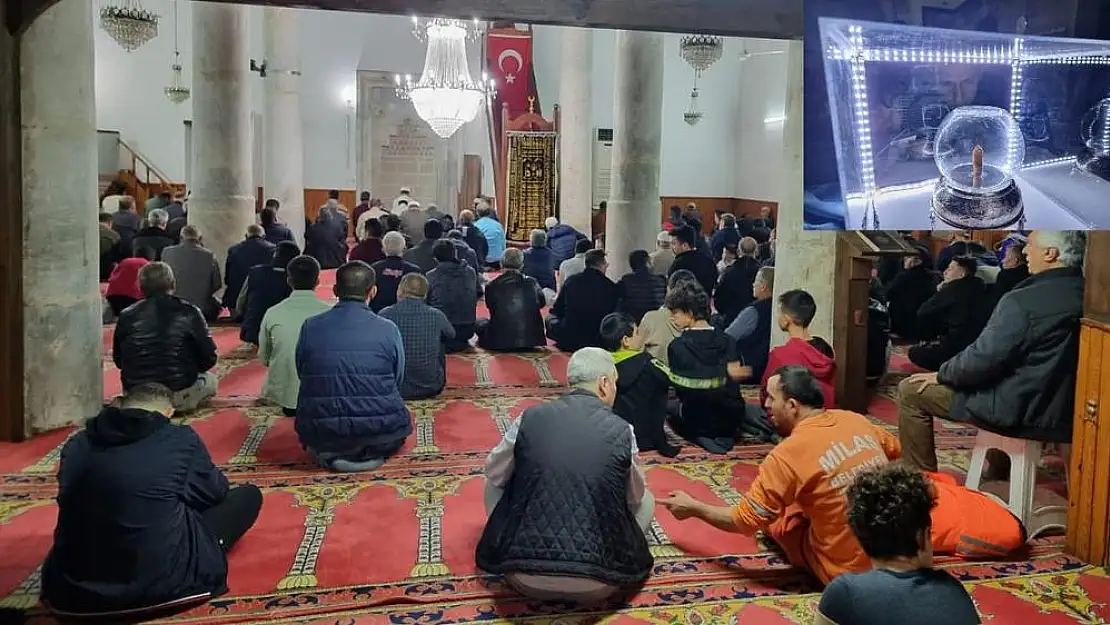 Kadir Gecesi Milas’ta Dualarla İdrak Ediliyor: Sakal-ı Şerif’e Yoğun İlgi