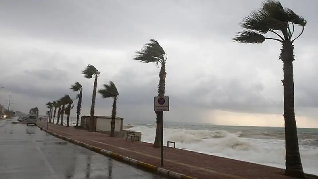 Meteoroloji'den Ege Denizi için fırtına uyarısı