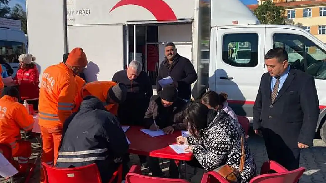 Milas Belediye ekipleri, acil kan ihtiyacına yoğun ilgi gösterdi