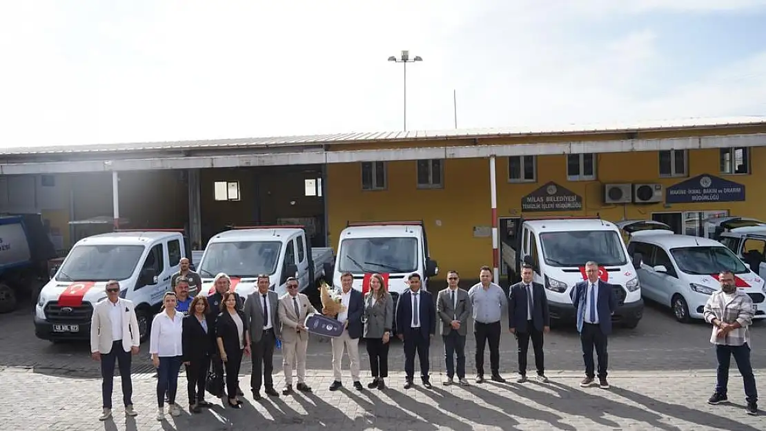 Milas Belediyesi Araç Filosunu Yeni Kamyonetlerle Güçlendirdi