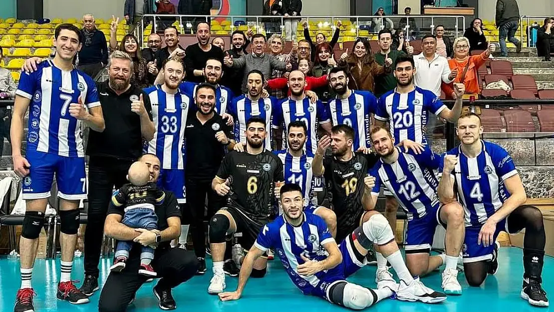 Milas Belediyesi Voleybol Takımı İstanbul Yolunda