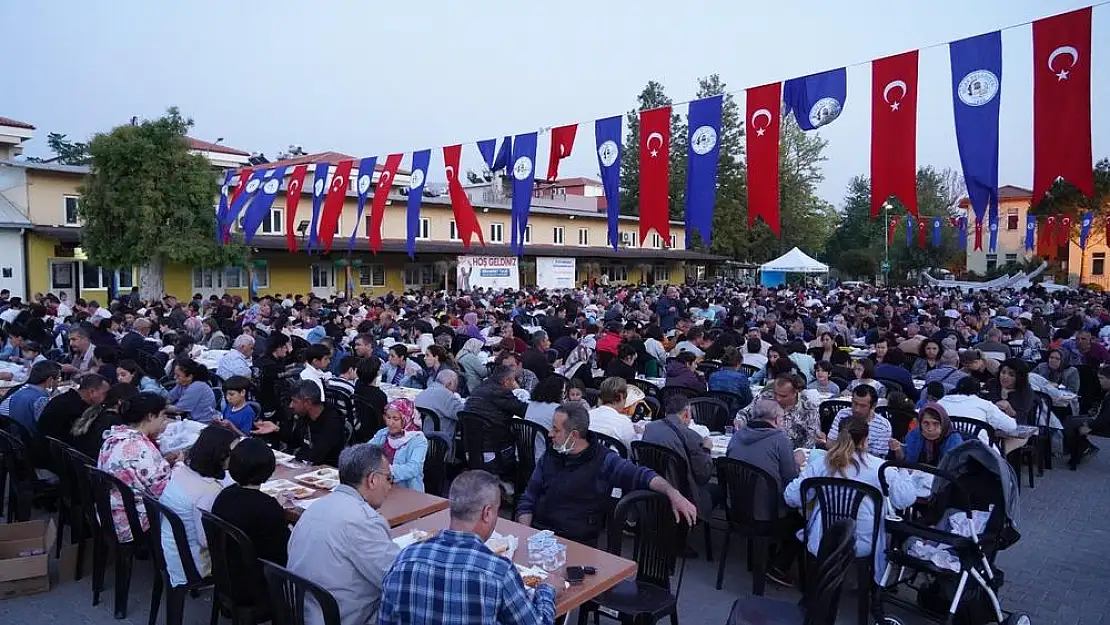 Milas Belediyesi'nin iftar yemekleri başlıyor