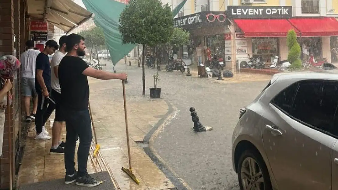 Milas için Kuvvetli Yağış ve Fırtına Uyarısı: Ani Sel ve Su Baskınları Riskine Dikkat!