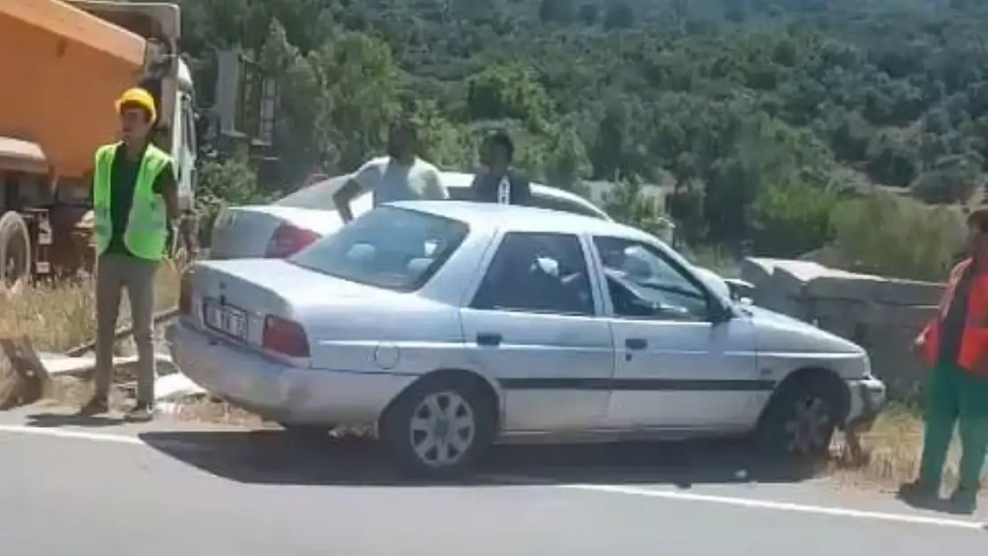 Milas İstikametinde Korkutan Kaza: 2 Sürücü Yaralandı