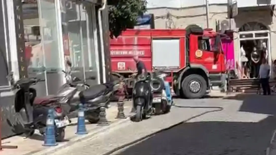 Milas'ta İmalathanede Korkutan Yangın