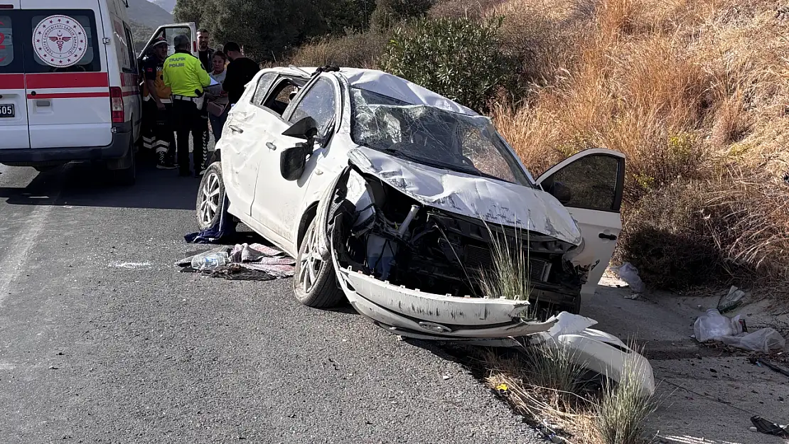 Milas'ta Kontrolden Çıkan Araç Takla Attı: 2 Kişi Hafif Yaralandı