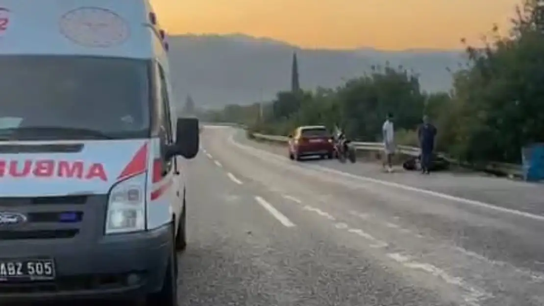 Milas'ta Motosiklet Kazası: Lastik Patladı, Sürücü Yaralandı