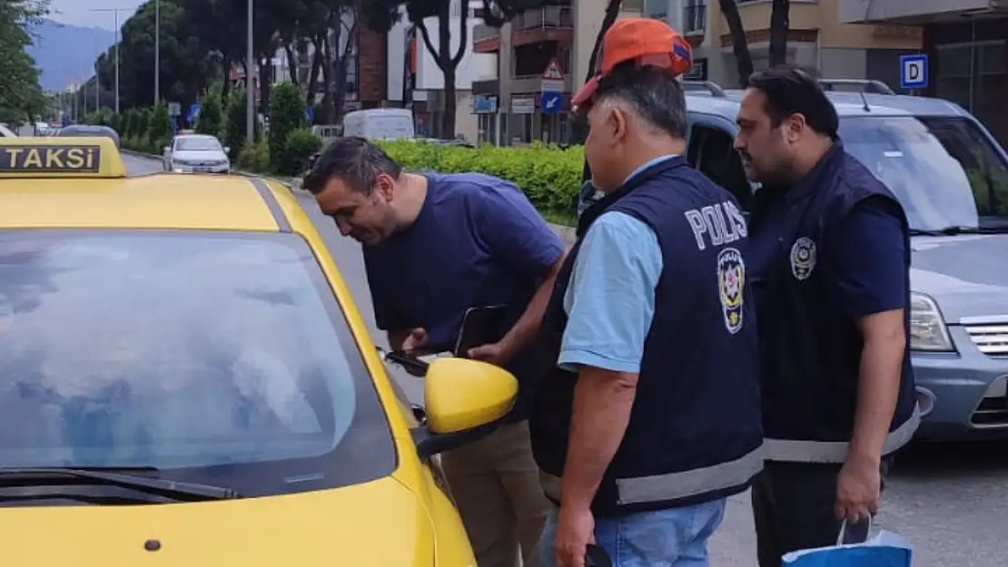 Milas'ta Ticari Araçlara Sigara Denetimi Yapıldı