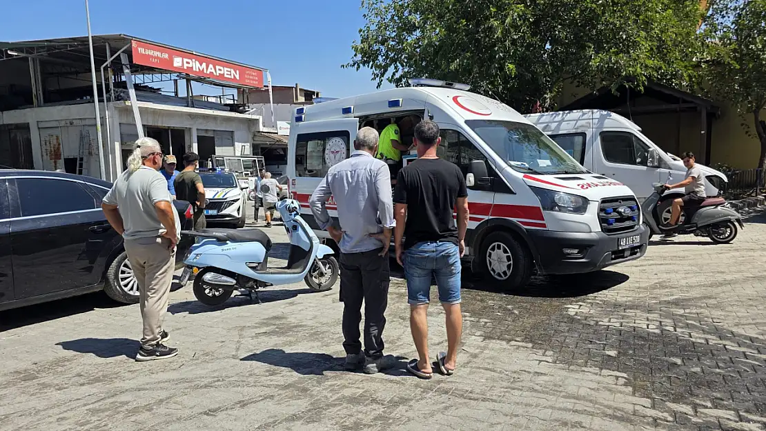 Milas'ta Yola Dökülen Mazot Kazaya Neden Oldu: 1 Yaralı