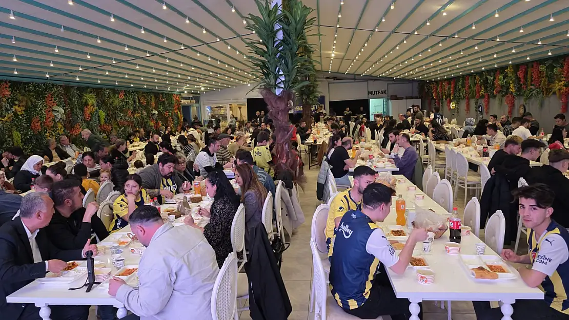 Milaslı Fenerbahçelilerin dayanışma iftarına yoğun ilgi