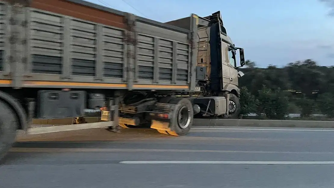 Milas’ta Facianın Eşiğinden Dönüş: TIR Karşı Şeride Geçmeden Durdu