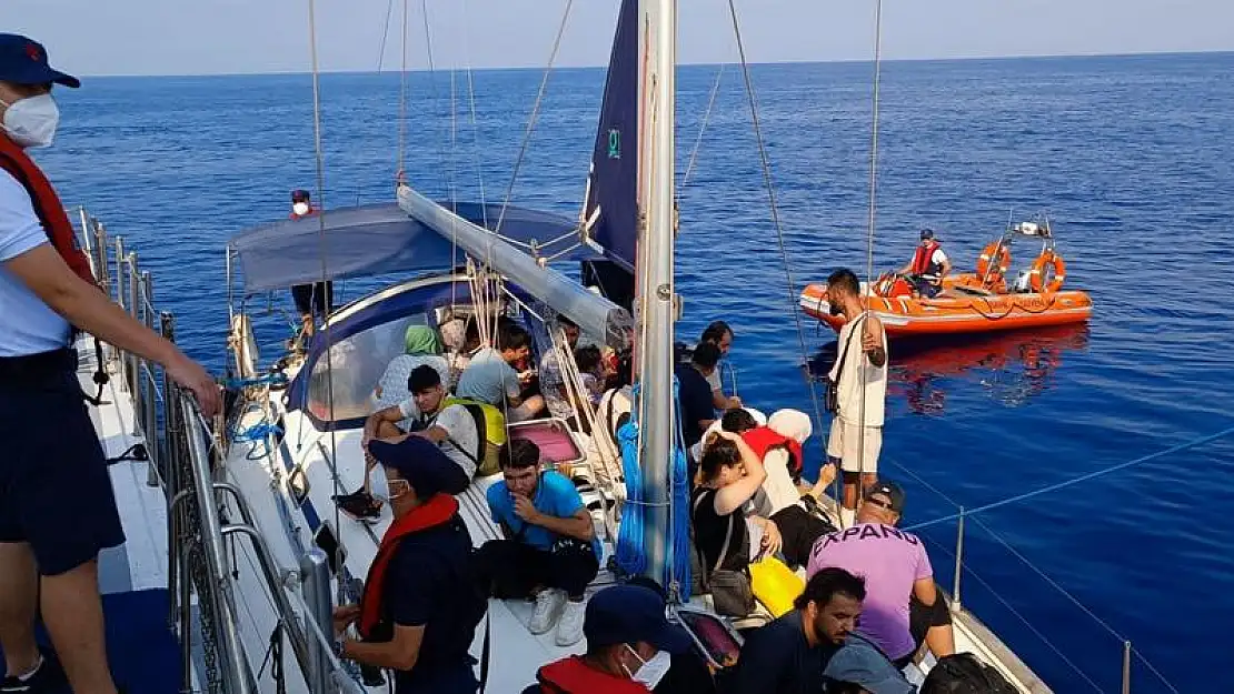 Milas’ta Yelkenli teknelerle umuda yolculuk yarım kaldı