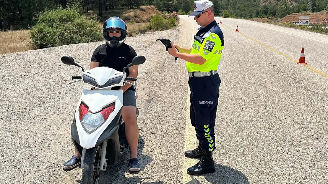 Muğla'da Bayram Denetimi: 2.260 Motosiklet Sürücüsüne Ceza Kesildi
