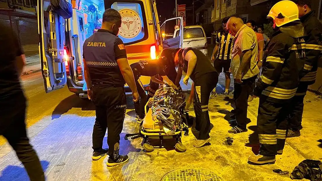 Sanayi Caddesi’nde üzerine benzin döküp kendini yaktı