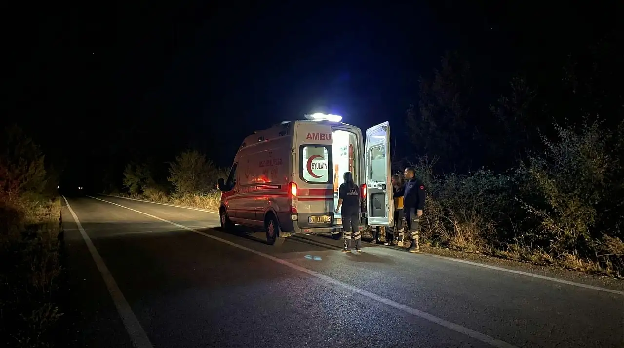 Milas Güllük Yol Ayrımında Kamyon Motosiklete Çarptı 1 Kişi Yaralandı