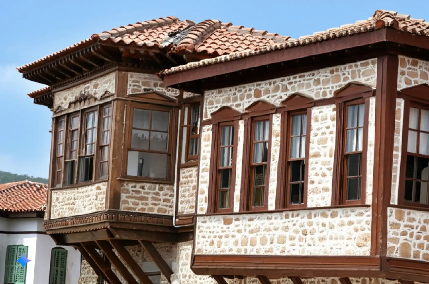 Milas'ın tarihi evleri: Taş ve ahşabın büyüleyici uyumu