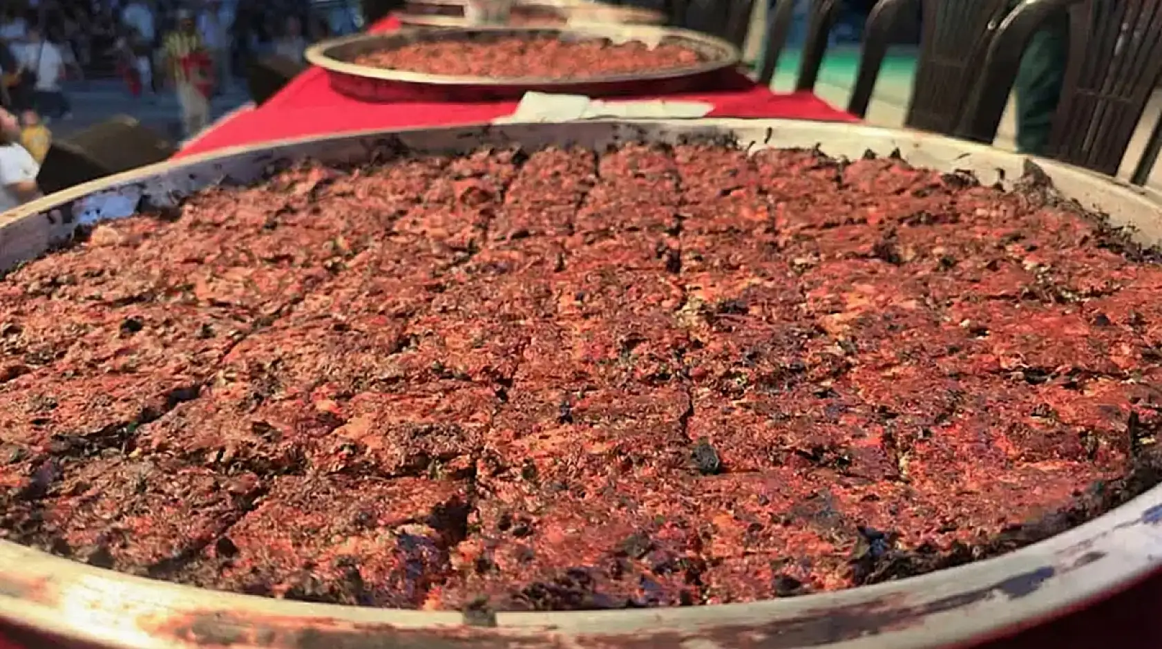 Oklava Yok, Yufka Yok! Milaslı Kadınların 'Dökme Hamur' Mucizesi