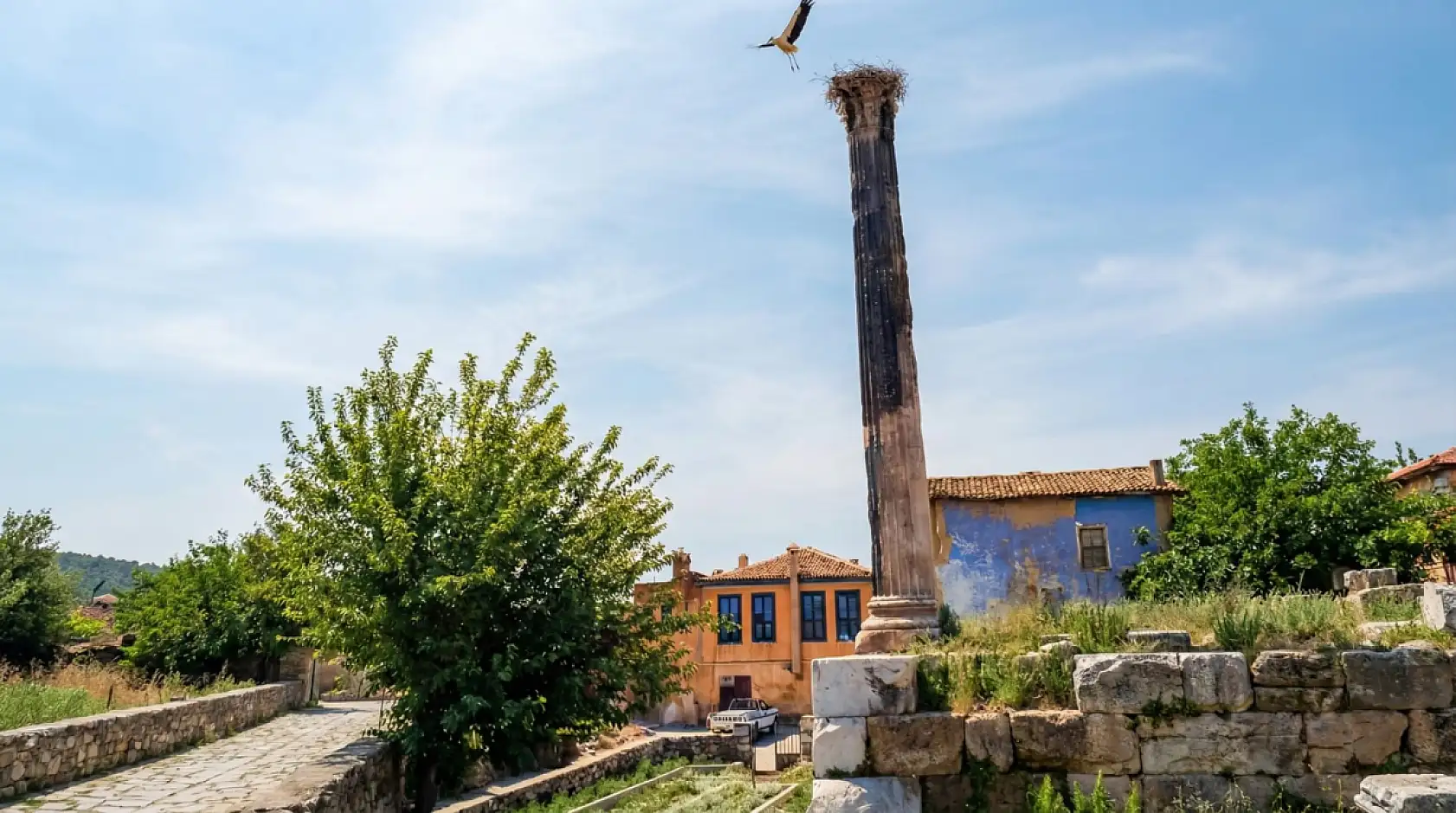 Milas'ın Altındaki Gizli Şehir: Her gün üstüne basıyoruz ama kimse farkında değil!