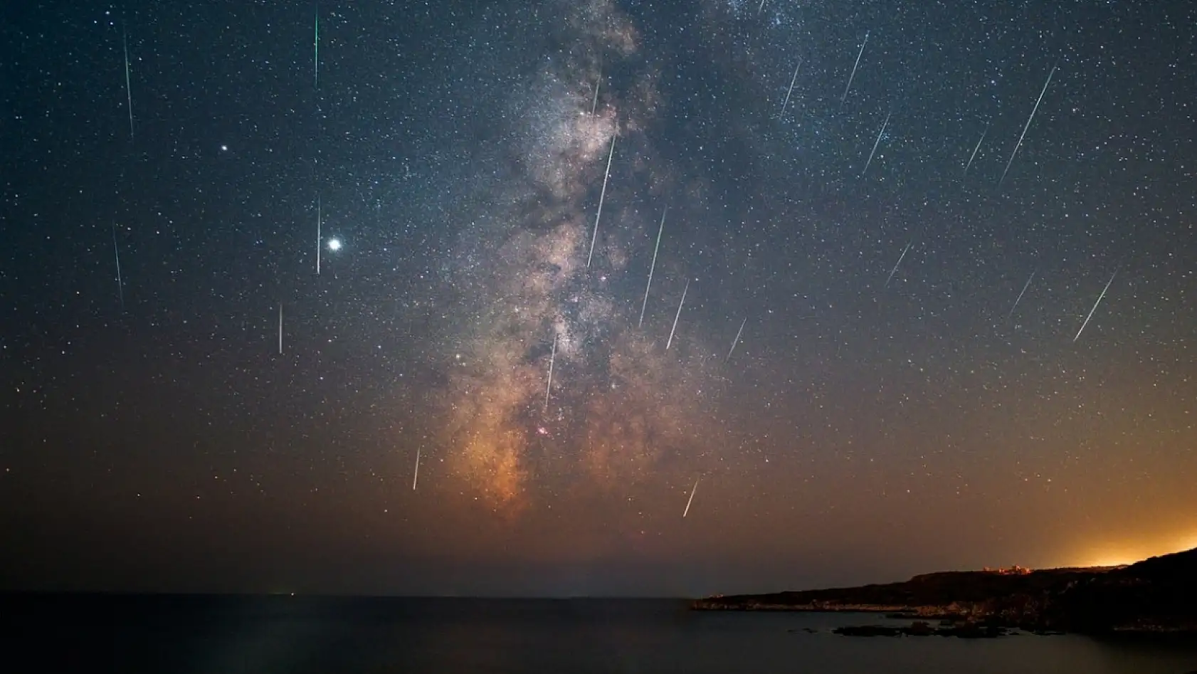 Milas'ta Gözler Gece Yarısı Gökyüzünde Olacak