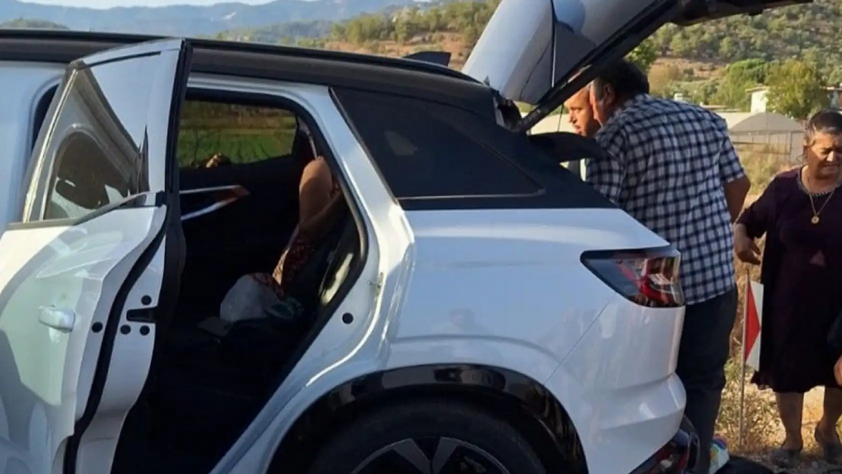 Milas'ta Düğün Konvoyunda Kaza: 1'i Ağır 6 Yaralı