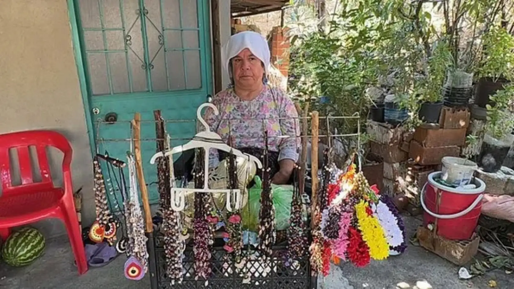 Milas'ta 88 Yaşındaki Anne, 59 Yaşındaki Engelli Kızına 30 Yıldır Tek Başına Bakıyor