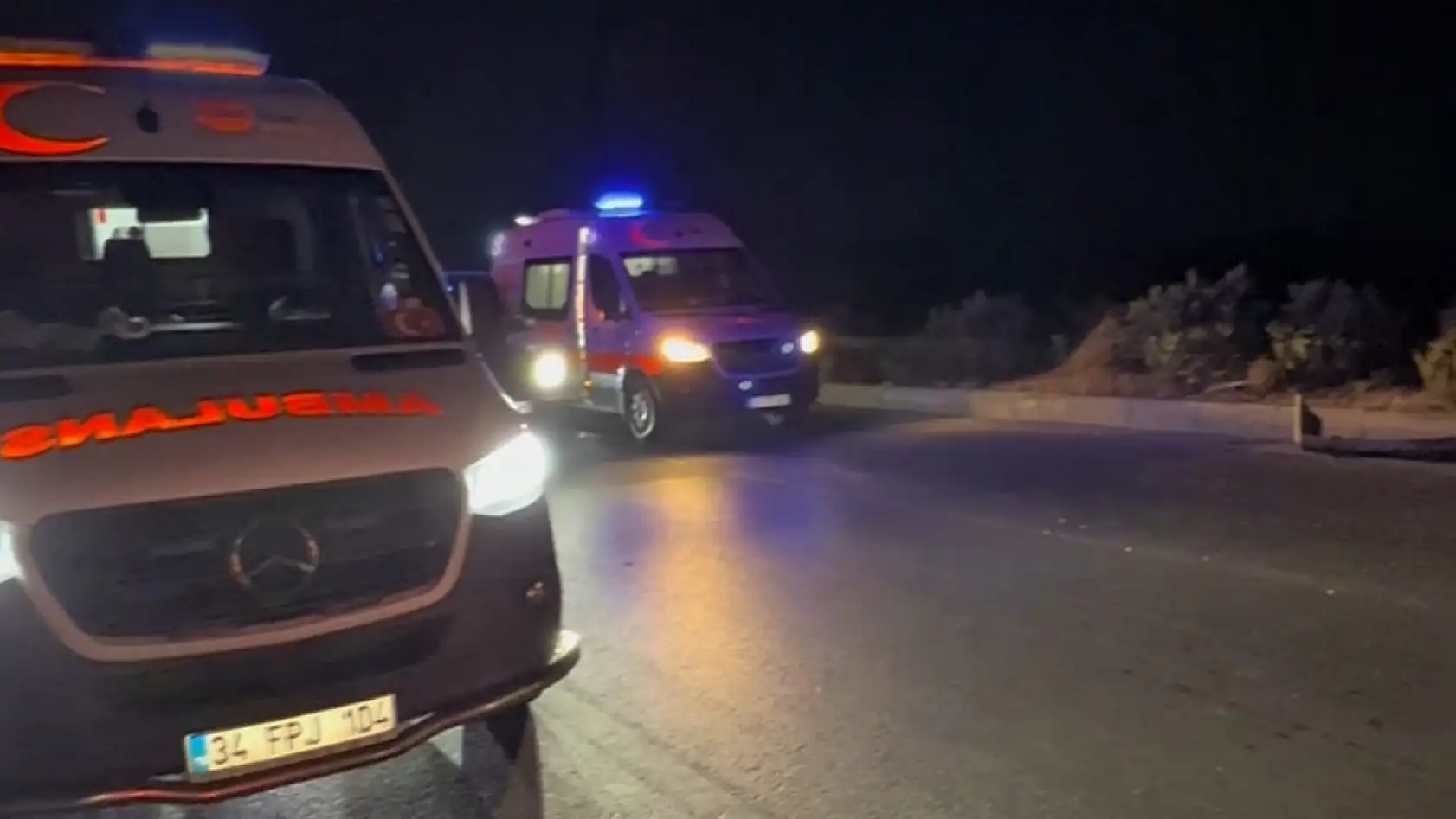 Milas Boğaziçi Yolunda İki Araç Çarpıştı: Biri Takla Attı: 3 Kişi Yaralandı