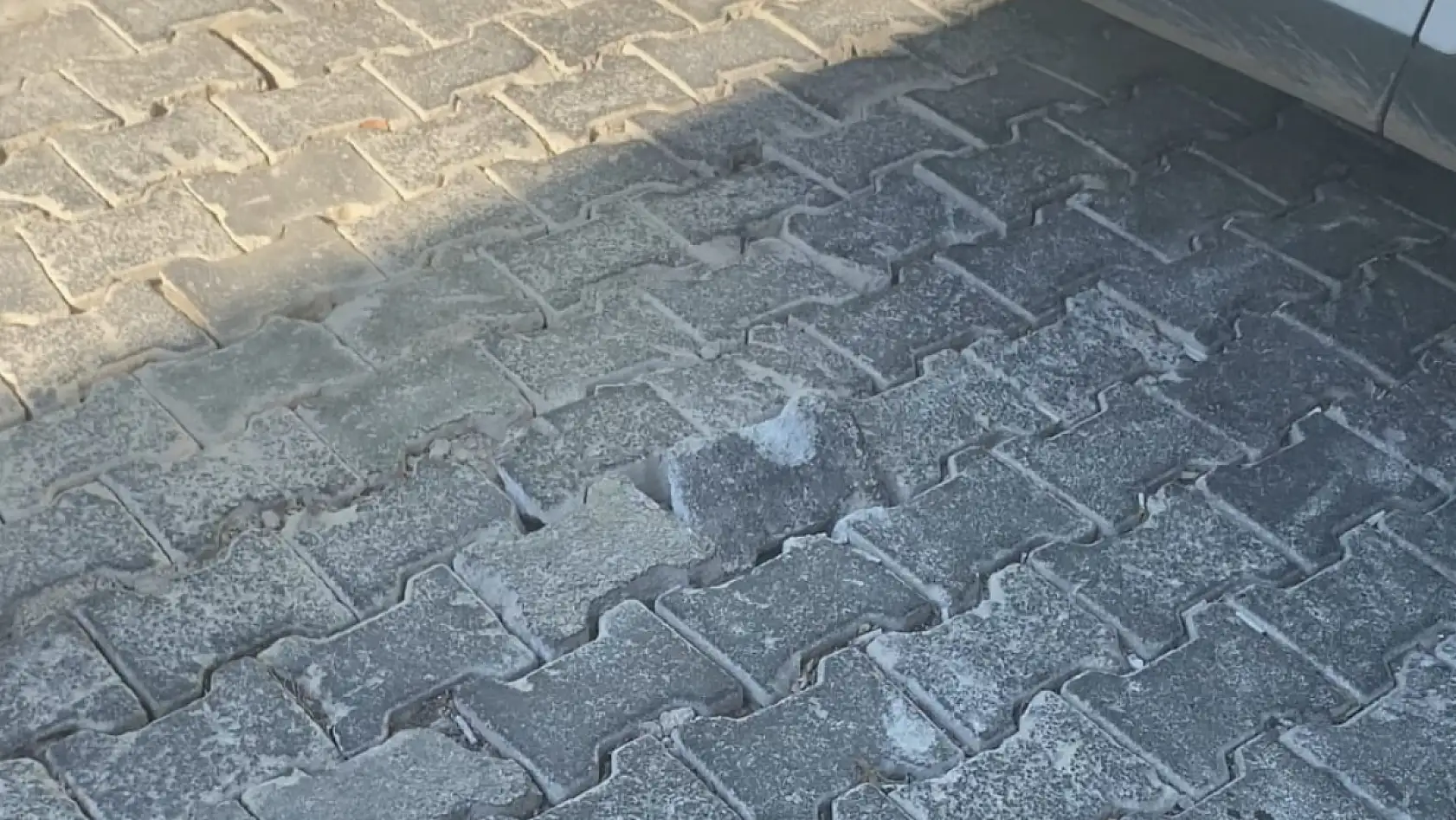 Milas'ta Bozuk Parke Yol Motosiklet Kazasına Neden Oldu