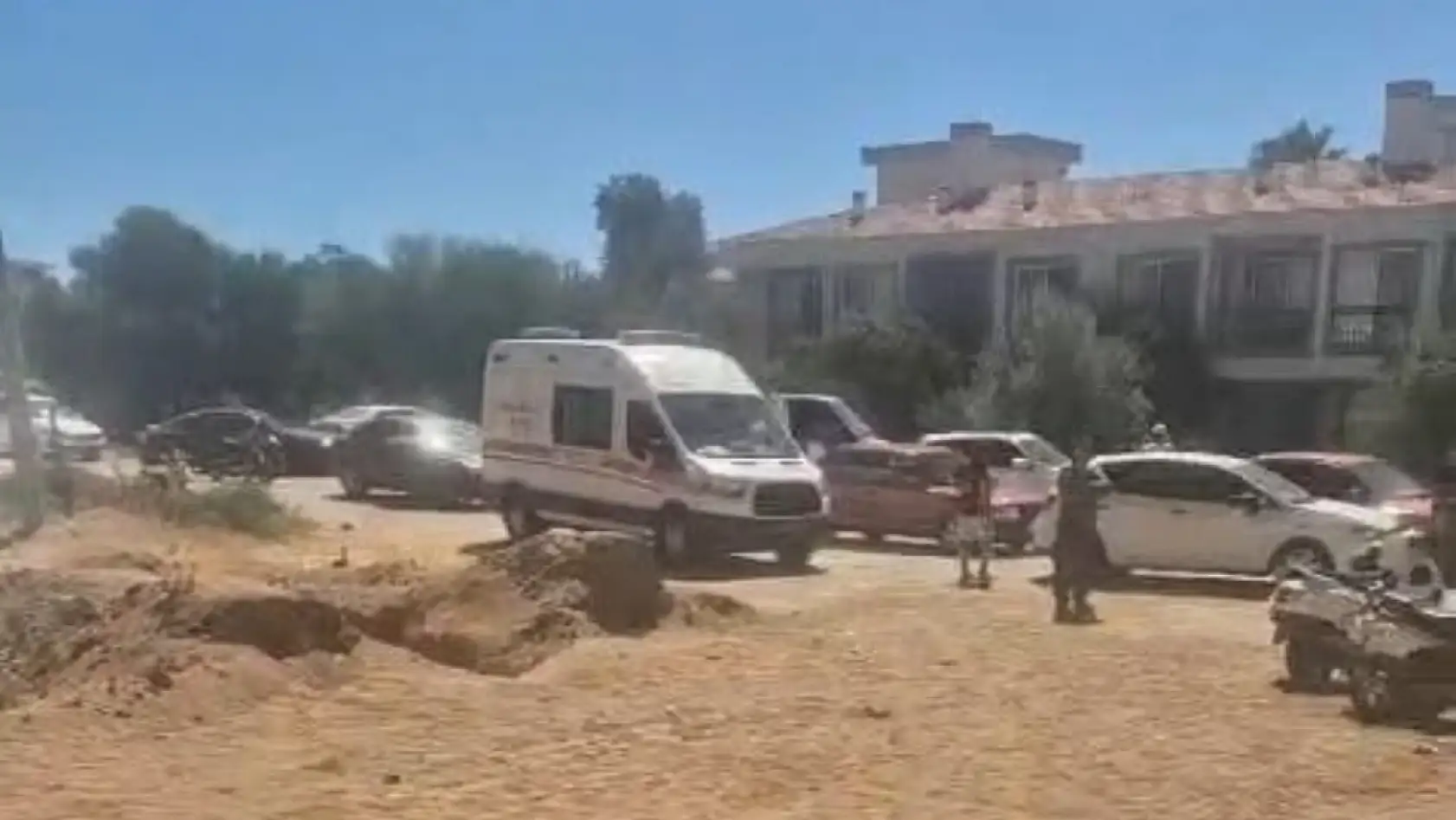 Milas Ören'de 22 yaşındaki Egemen Yalçın evinde ölü bulundu