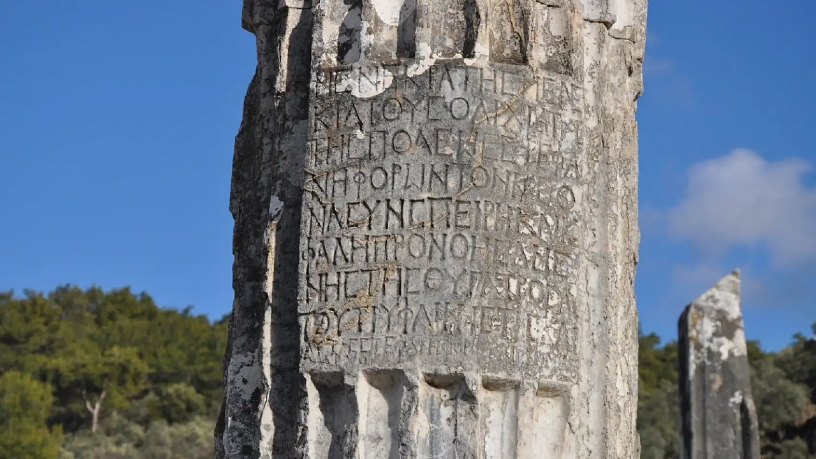 Anadolu'nun en sağlam tapınağı Milas'ta yükseliyor