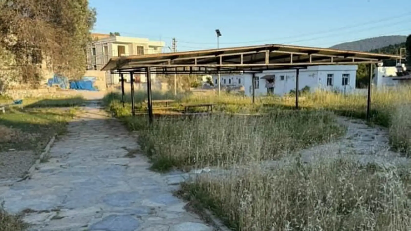 Milas Kuyucak mahalle halkı çocuklar için park istiyor