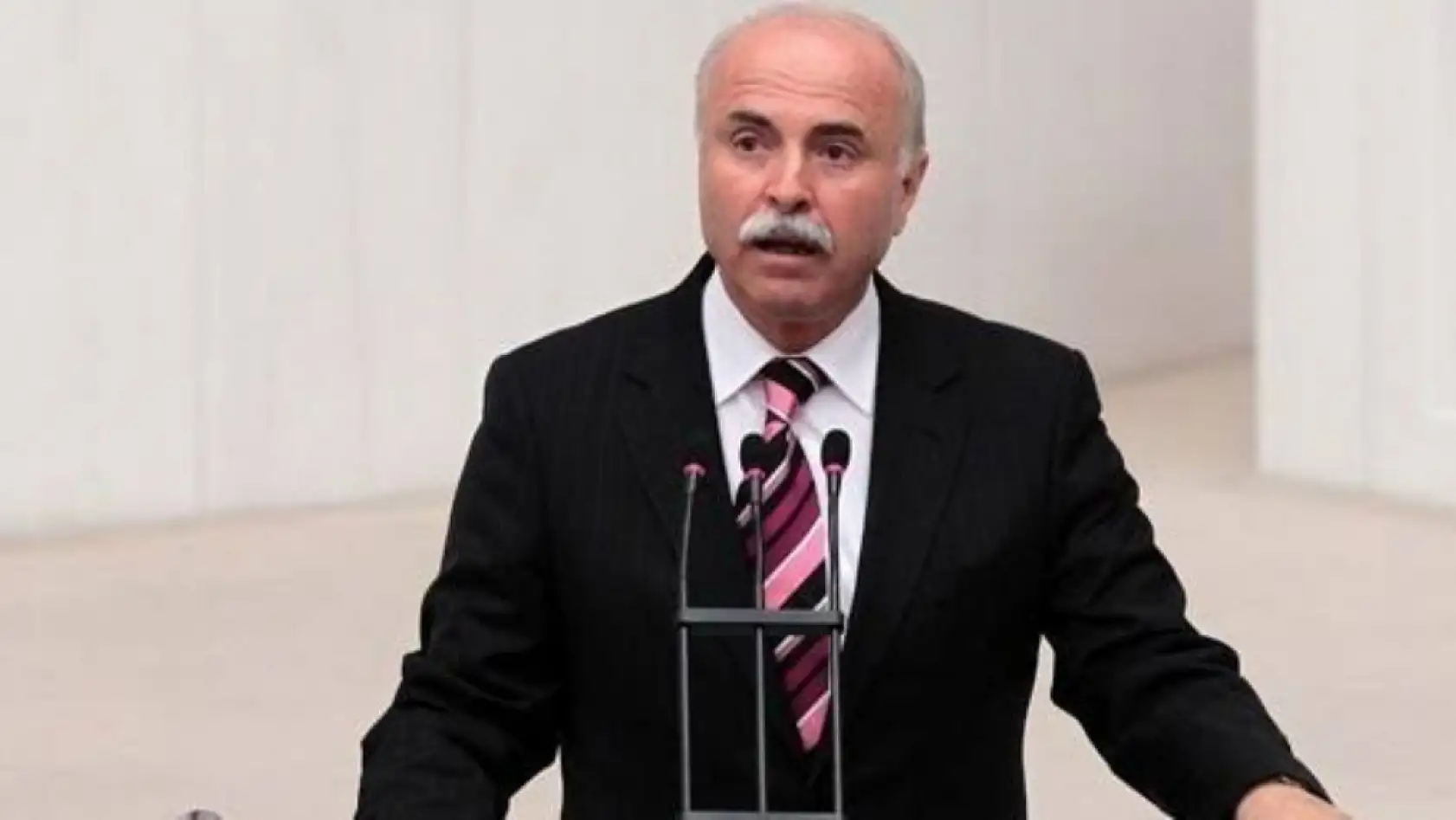 AK Parti Eski Milletvekili Ali Boğa Trafik Kazasında Hayatını Kaybetti