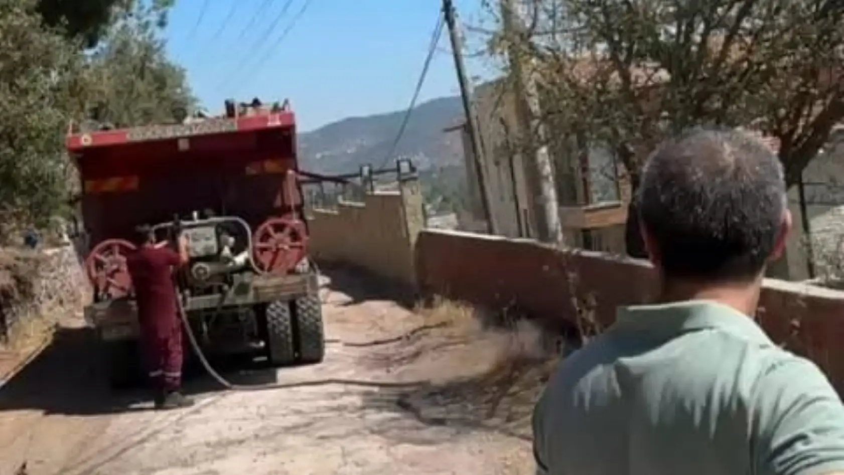 Milas Meşelik Mahallesi'nde Çıkan Yangına Ekipler Anında Müdahale Etti