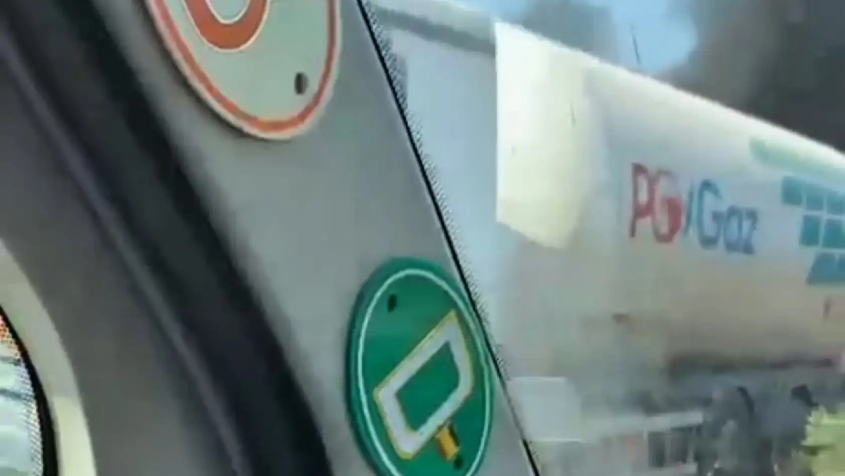 Milas-Bodrum Karayolu'nda Otomobil Alev Alev Yandı